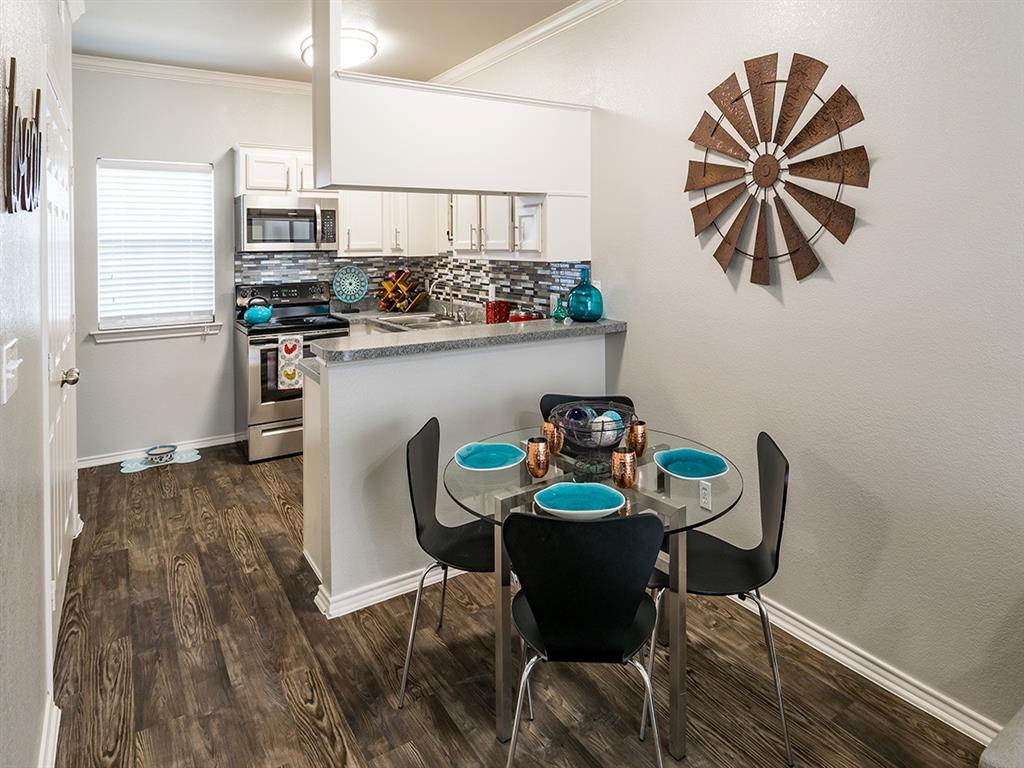 Residences at Holly Oaks Image 4