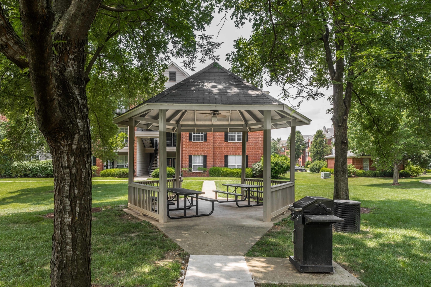 Oxmoor Apartment Homes Image 25
