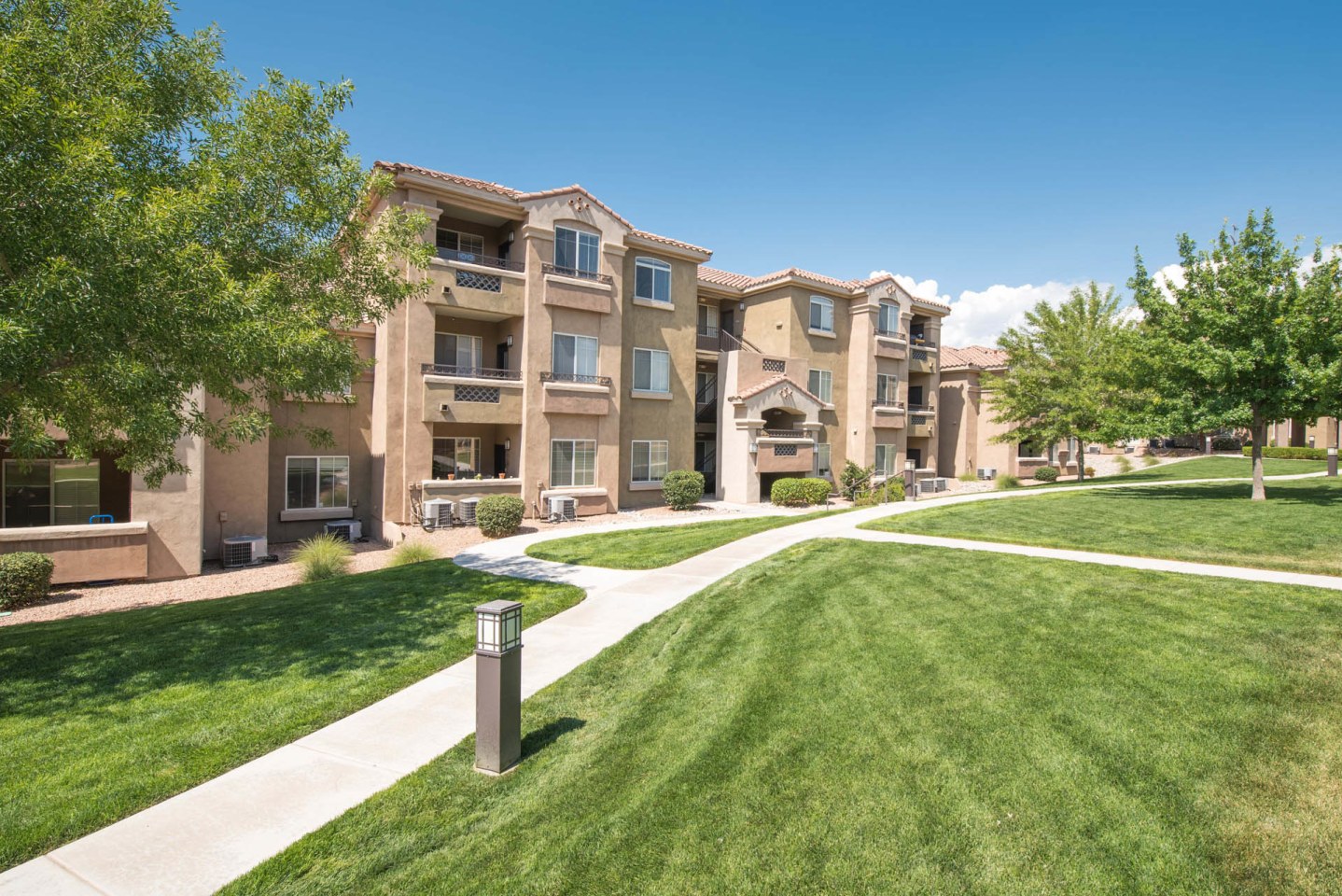 Broadstone Towne Center Image 34