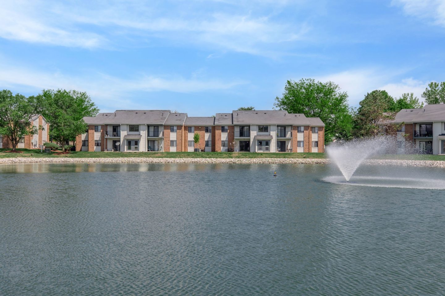 Lakeview Apartments Image 10
