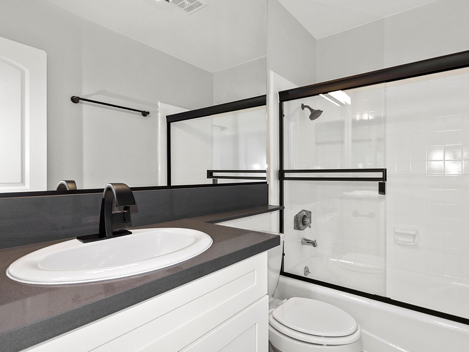 Rose Avenue Image 8
