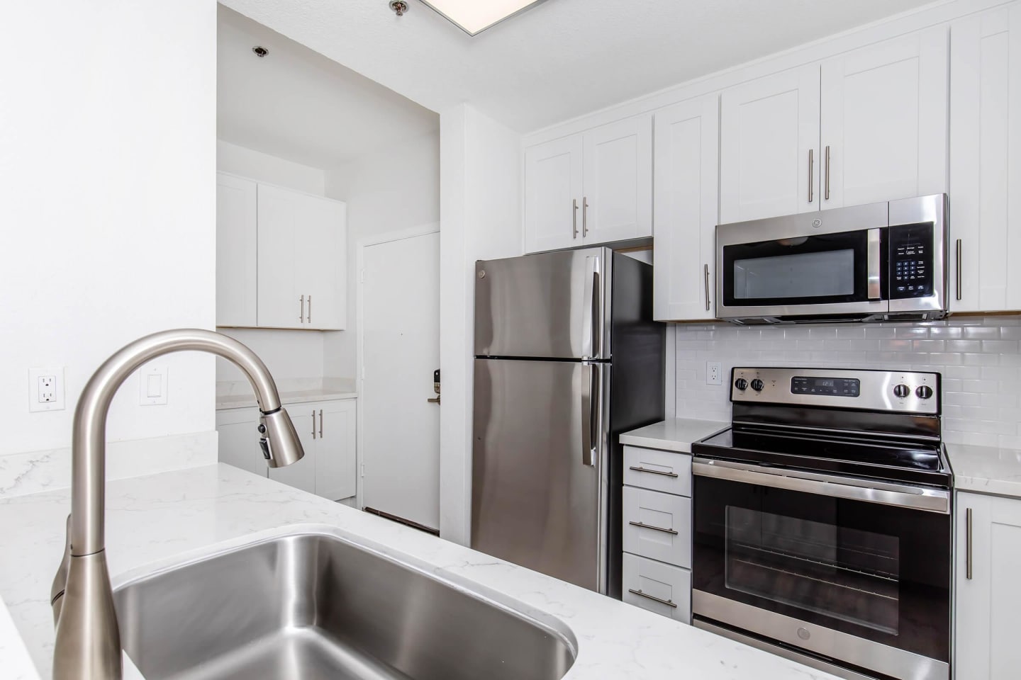 Paloma Vista Apartment Homes Image 47