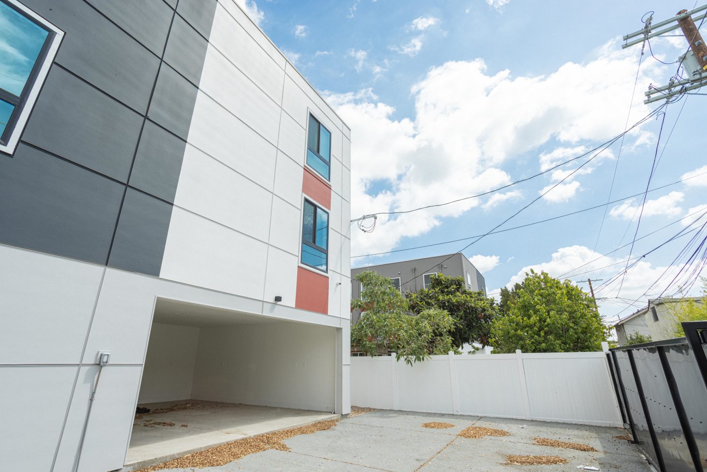 1458 W 37th Street - Co-Living Housing Image 18