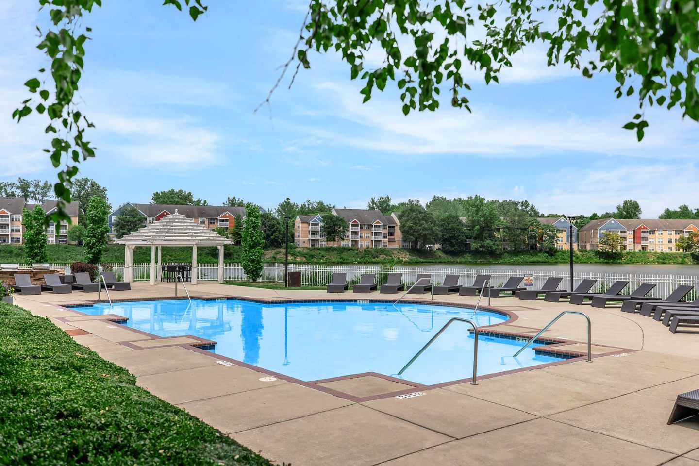 The Quarry Luxury Apartments Image 5