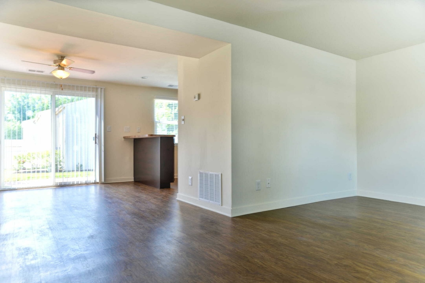 Lake Village Townhomes Image 15