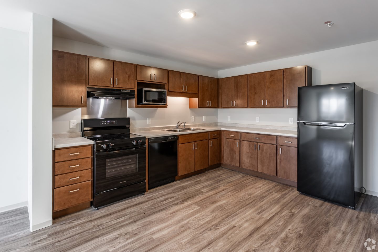 Goldenrod Glen Apartments Image 4