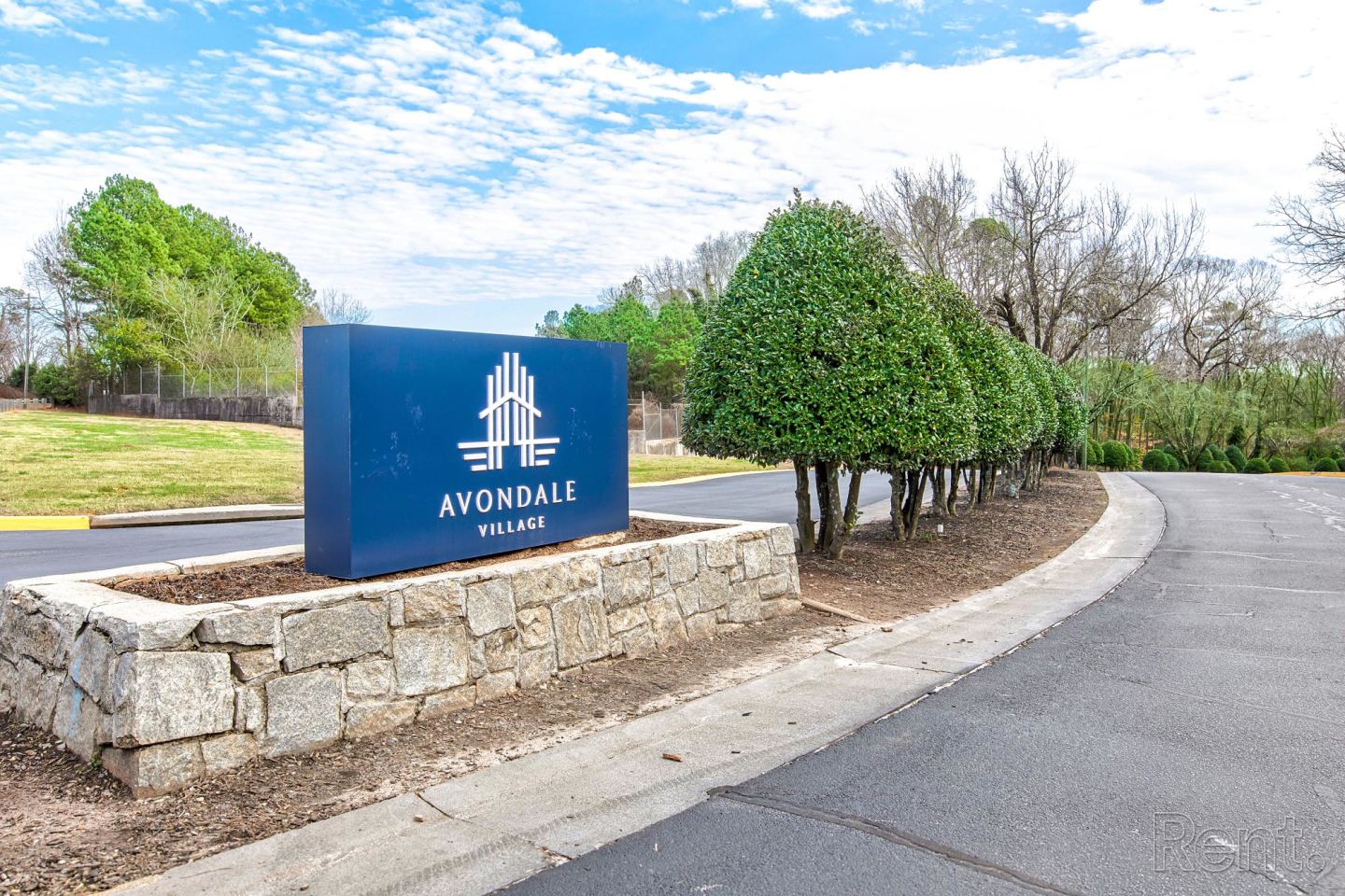 Avondale Village Image 25