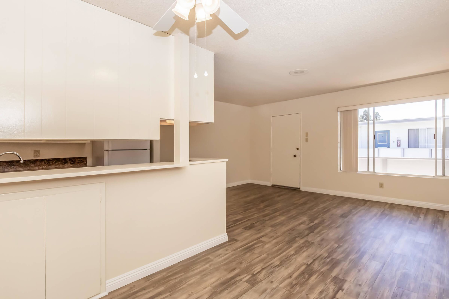 Ocean West Apartments Image 22