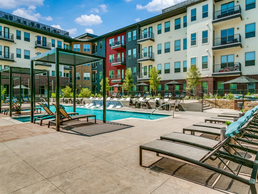Sagemont Luxury Living Image 81