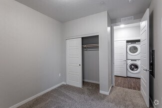 The Enclave Image 53