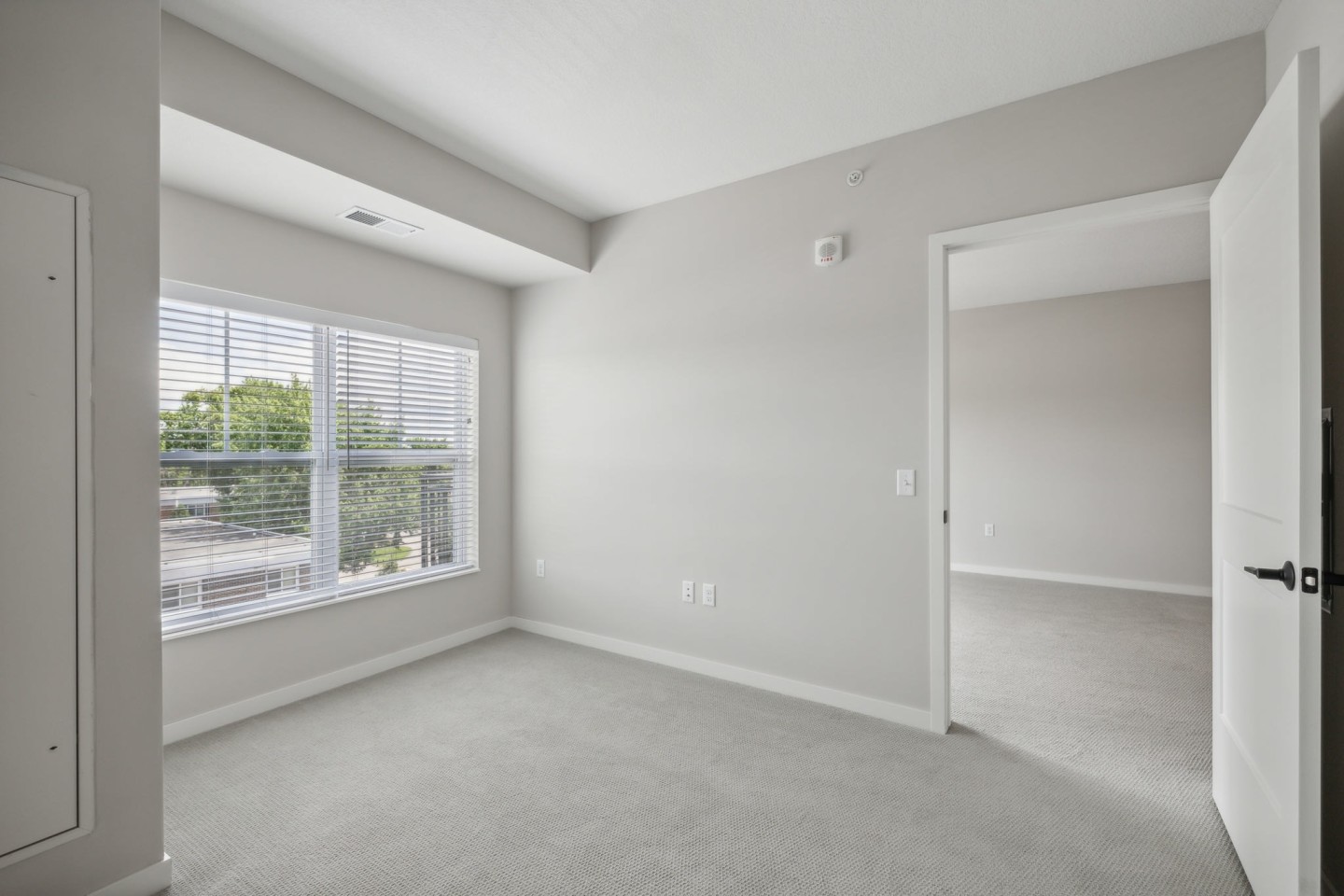 Hendrickson - A 55+ Senior Living Community Image 14