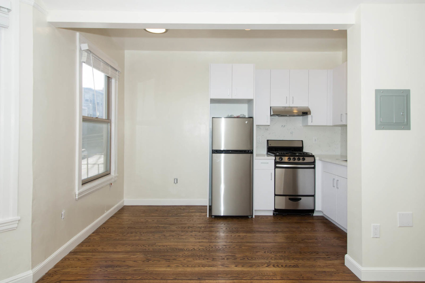 140 DUBOCE Image 3