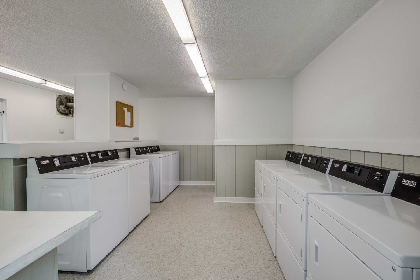 Somerset Apartments Image 13