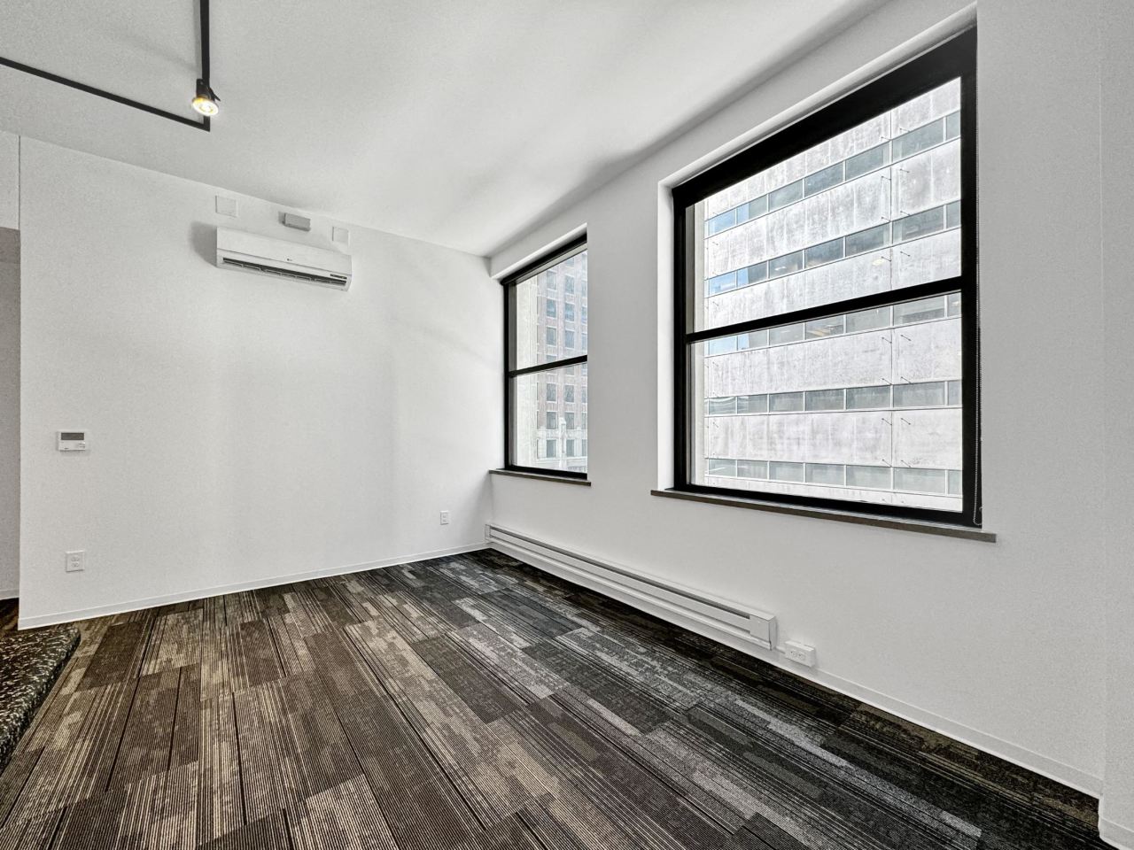 Des Moines Building Image 26