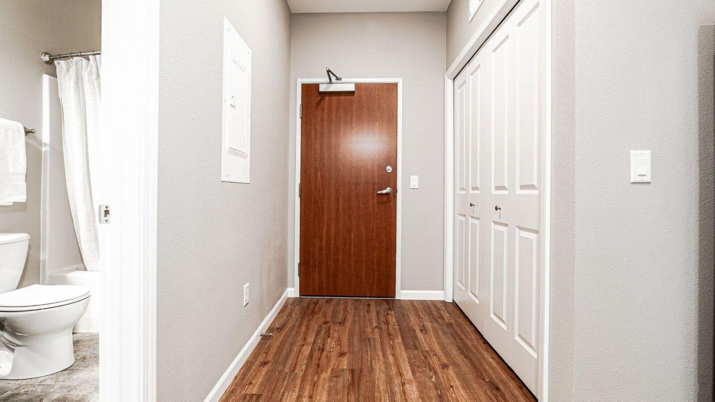 Encore Apartments Image 10