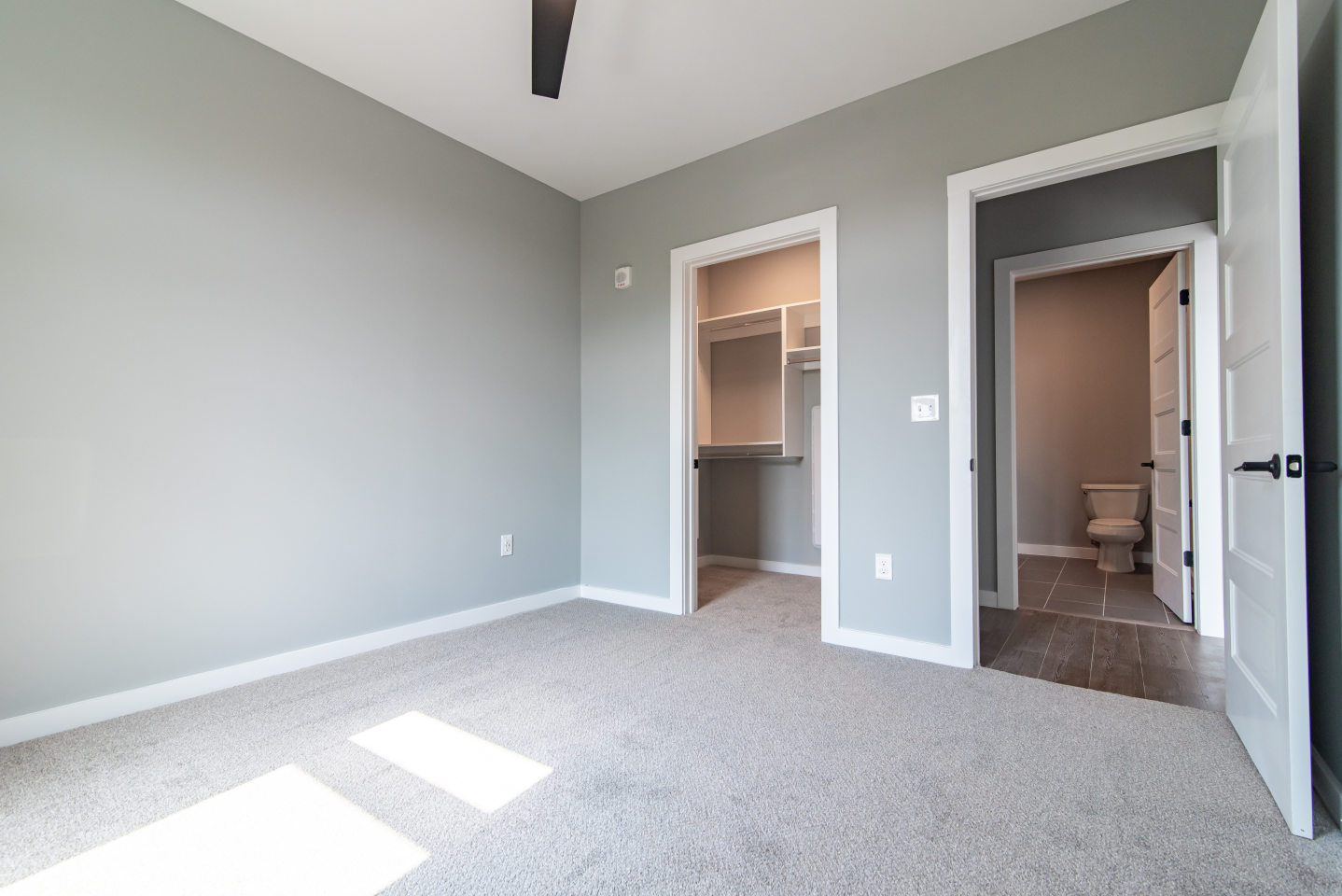Stadium Lofts Image 23