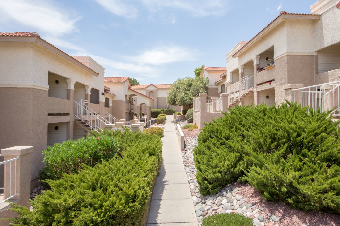 Promontory Apartment Homes Image 10