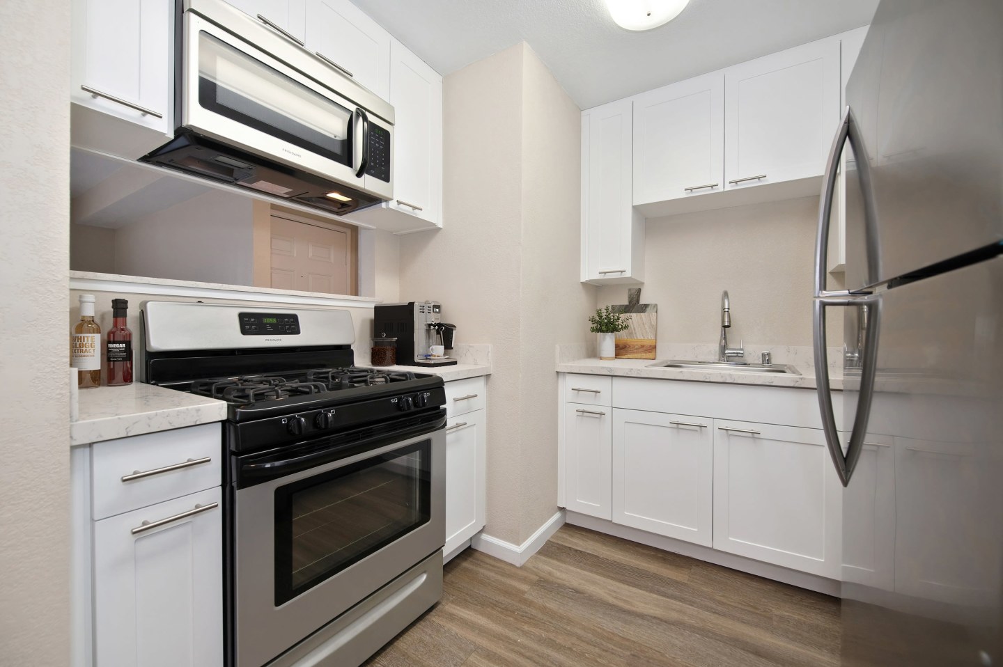 Cobblestone Creek Image 10