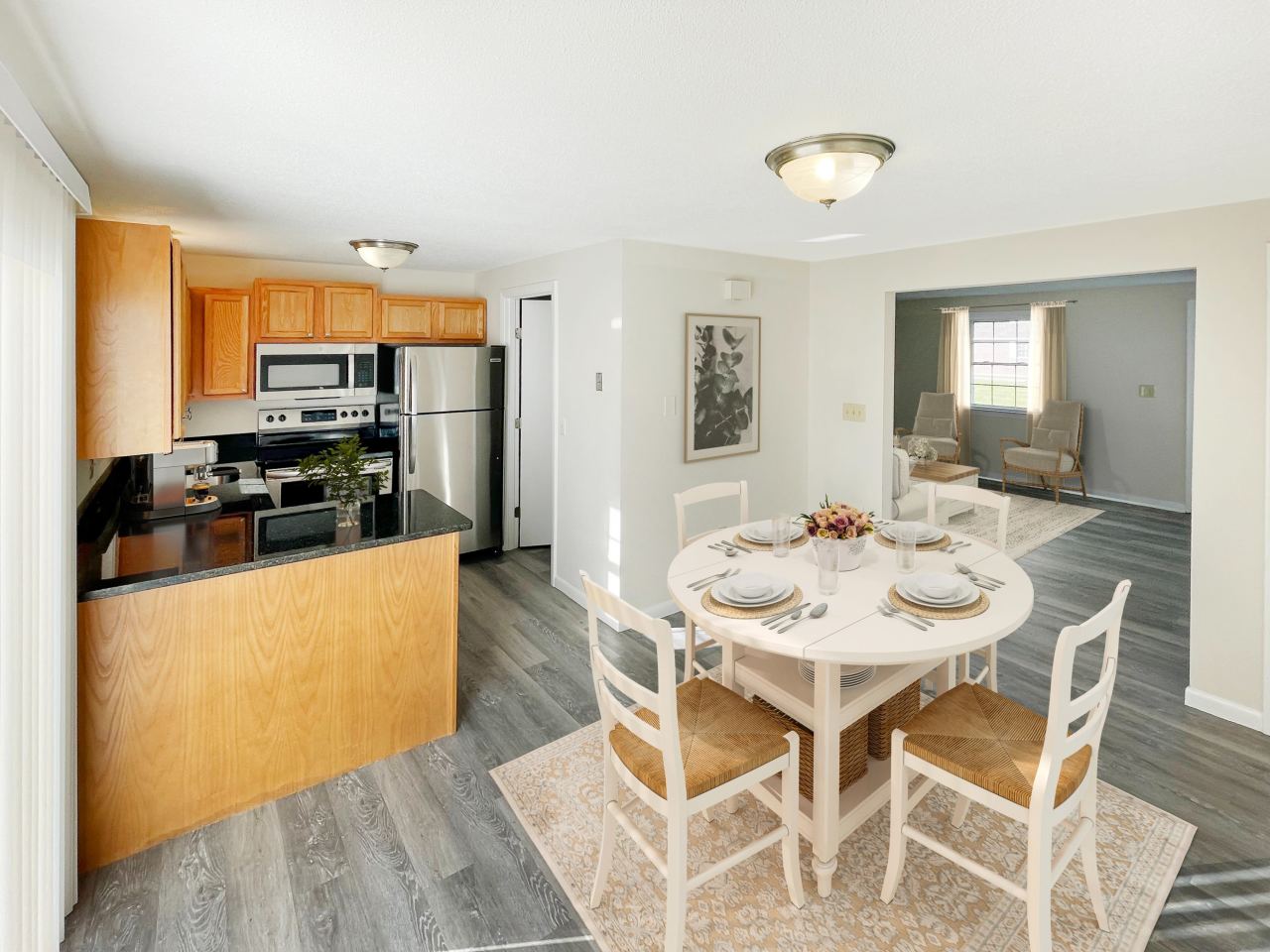 Meadowbrook Village Image 7