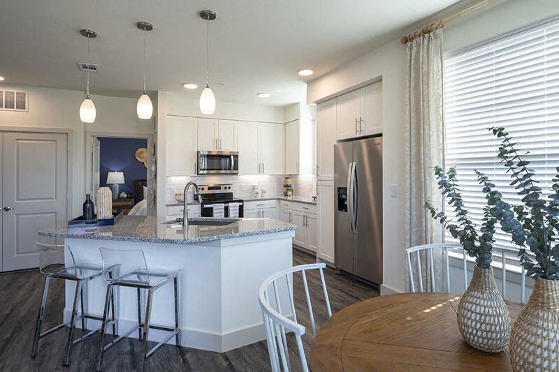 Lakecrest Apartments Image 24