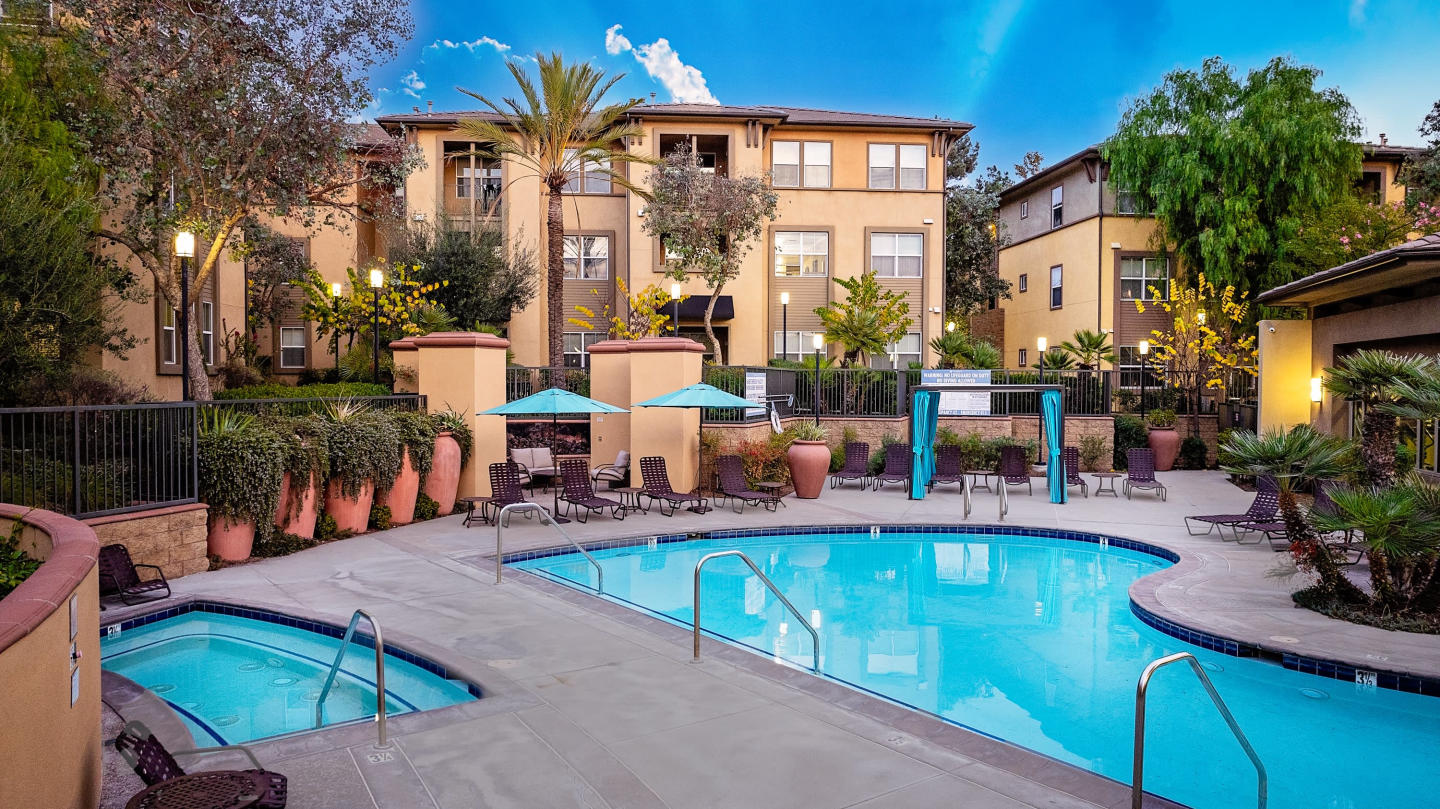 La Verne Village Luxury Apartment Homes Image 46