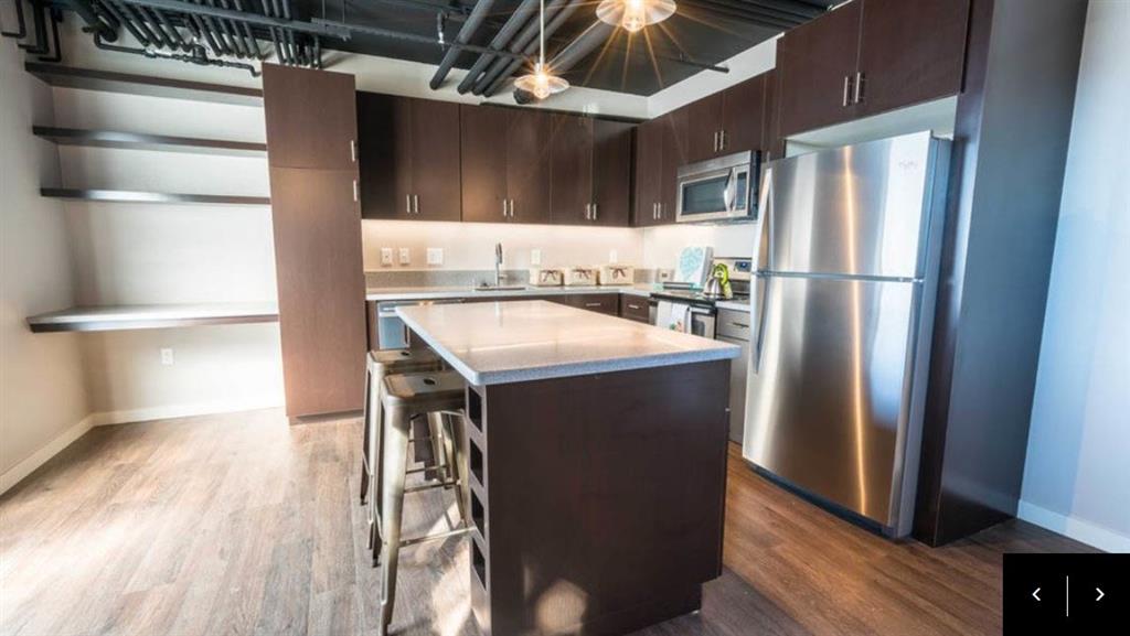Theatre Square Apartments Image 14