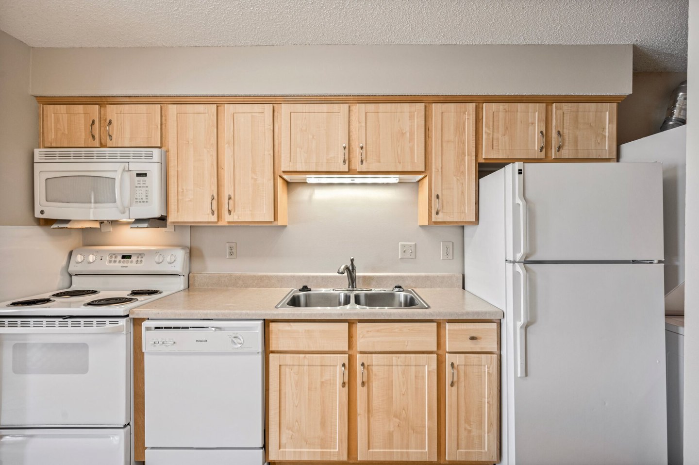 Parkwood Heights Image 1