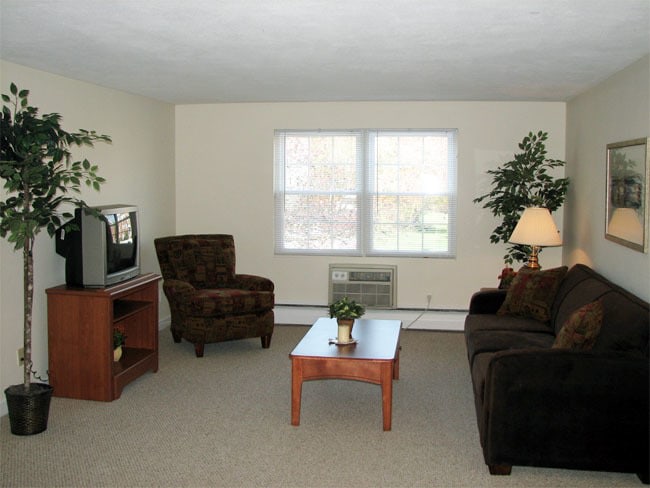 Brookside Image 6