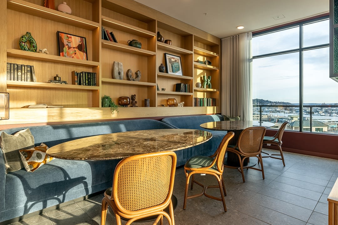 The Ballard Independent Image 30