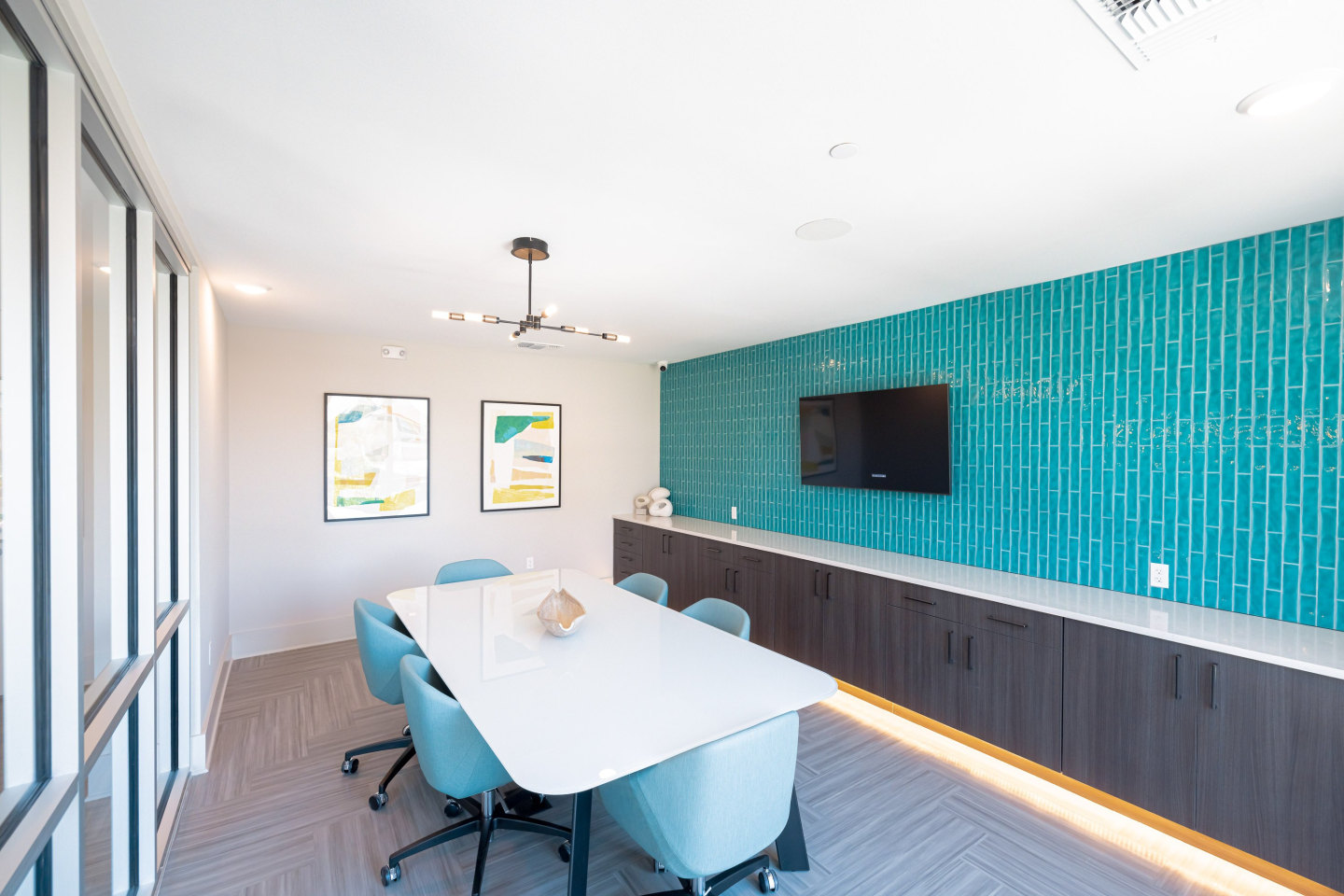 The Parian Luxury Apartments Image 13
