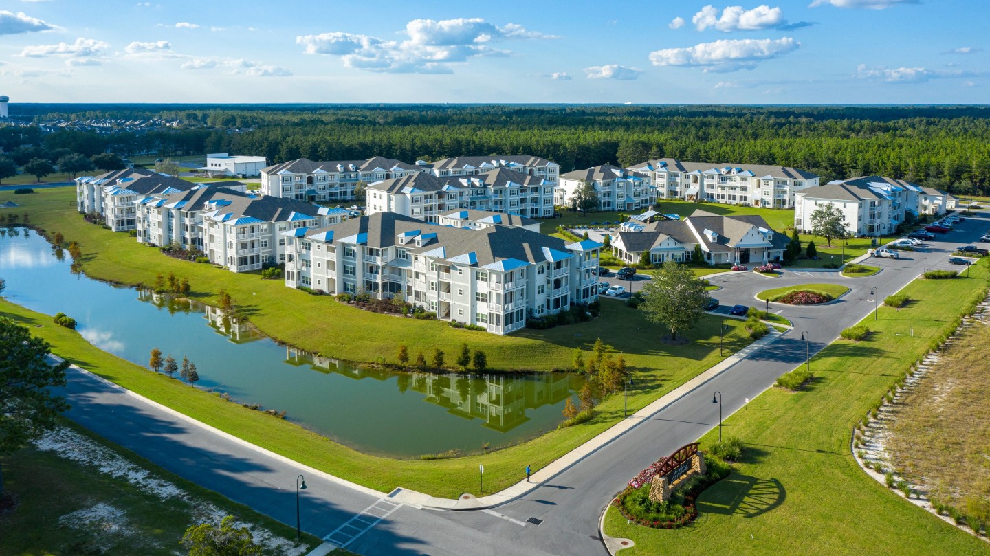 Infinity Hammock Bay Image 7
