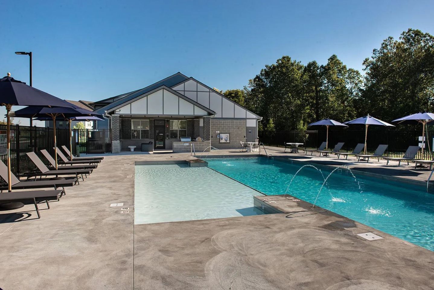 Founders Pointe Apartments Image 15