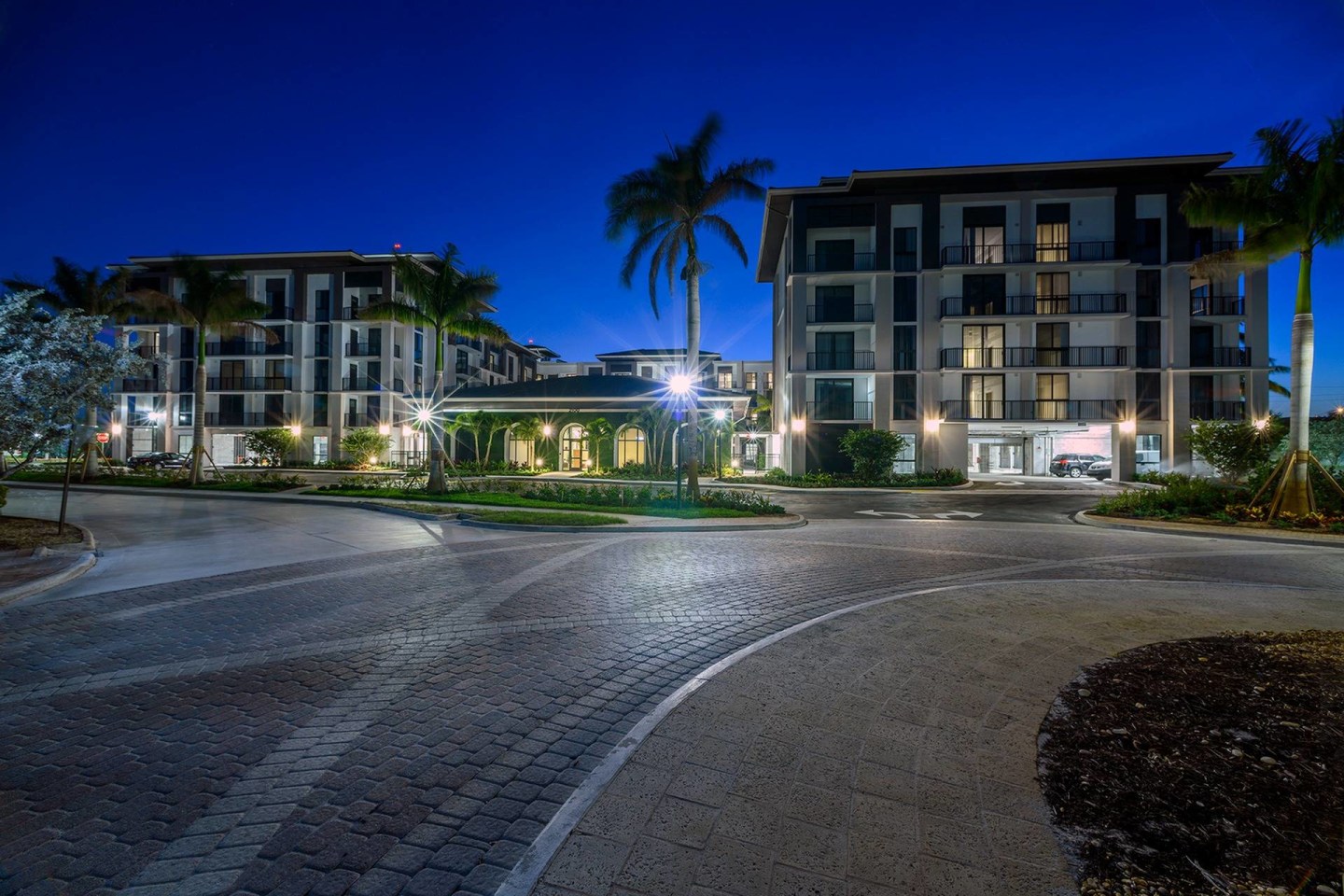 The Point at Palm Beach Gardens Image 14