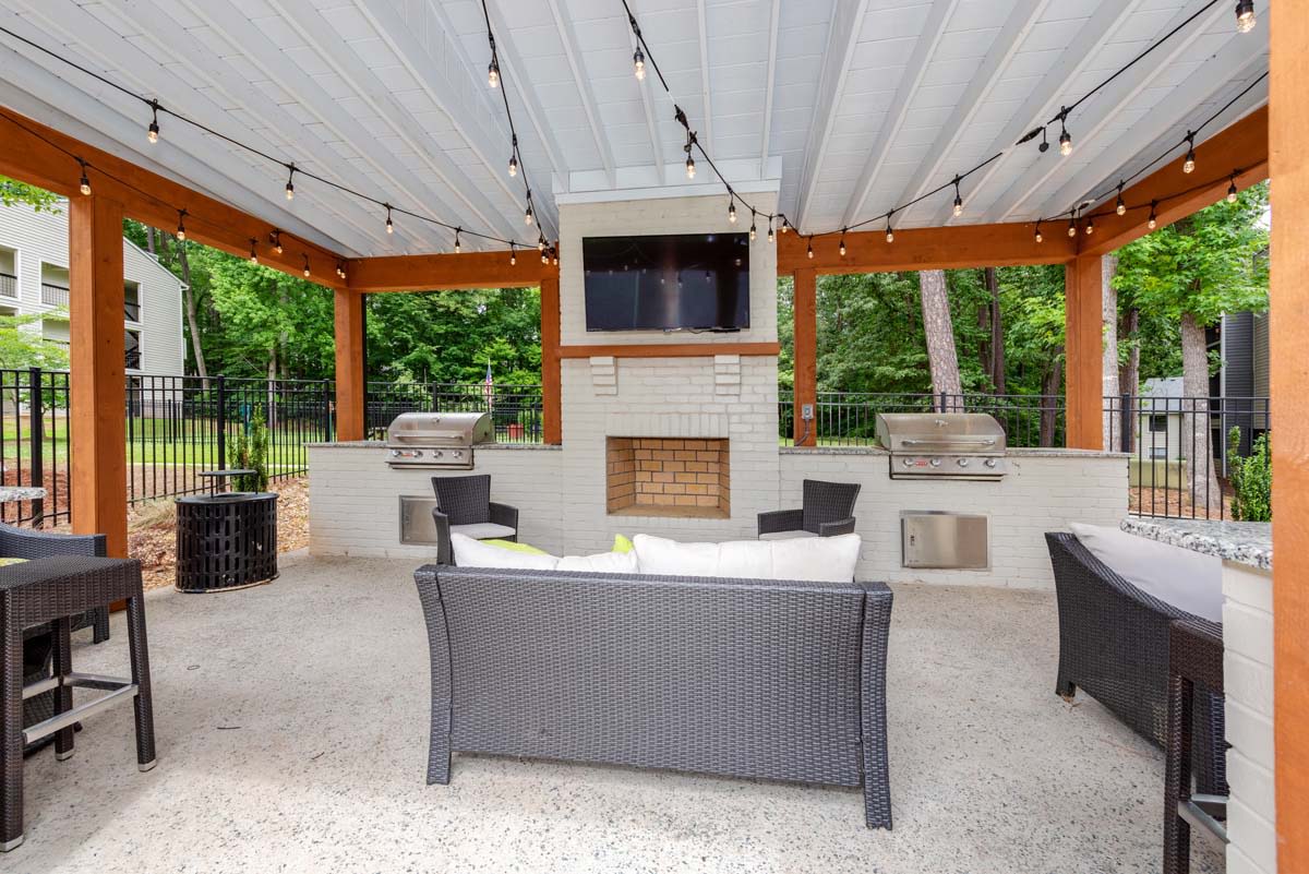 Emerald Place Image 14