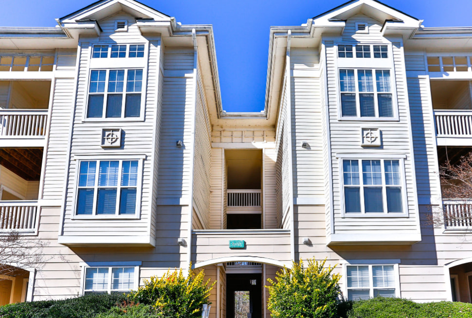 Tower Place Apartments Image 16