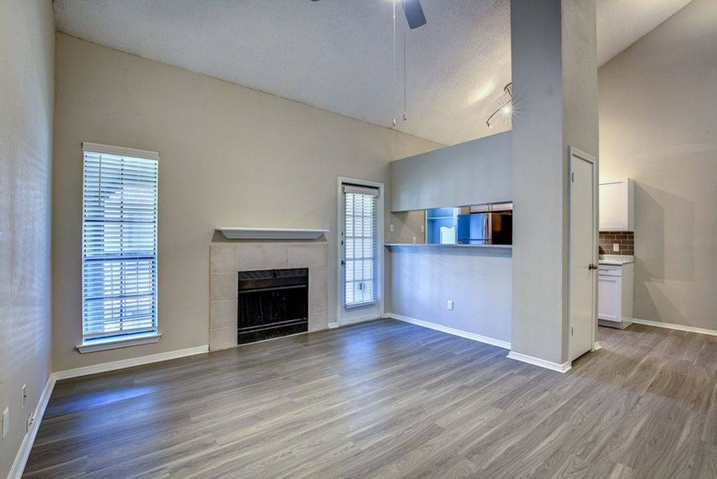 The Residence At North Dallas Image 7