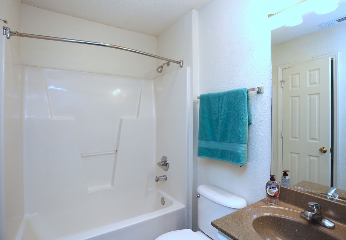 Allerton Place Apartments Image 38