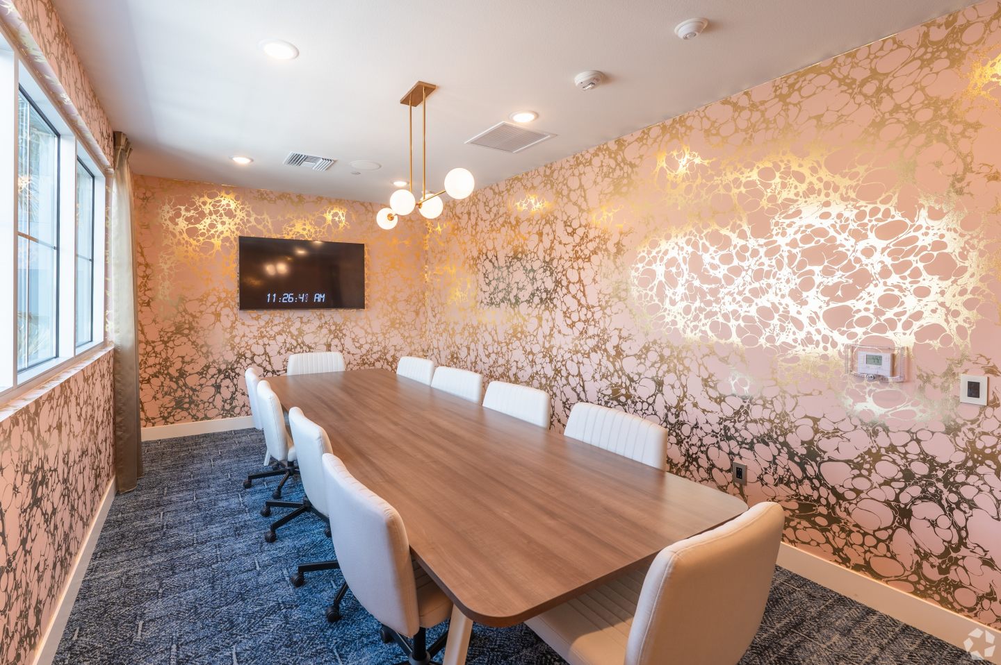 Fora Apartments Image 6