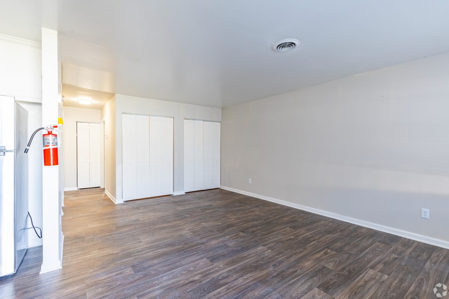 Canterbury Townhomes Image 26