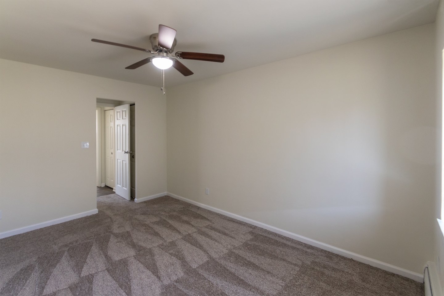 Colonial Ridge Image 20