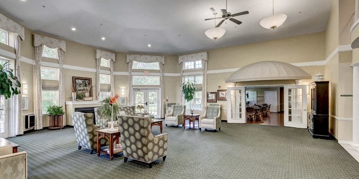 Windsor Crossing - Senior Housing Image 9
