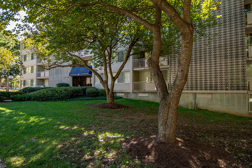 Heritage Park Apartments Image 39