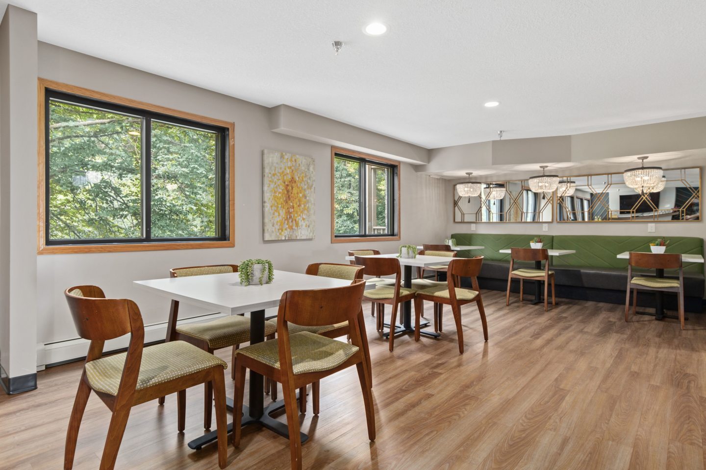 Woodridge Apartments Image 21