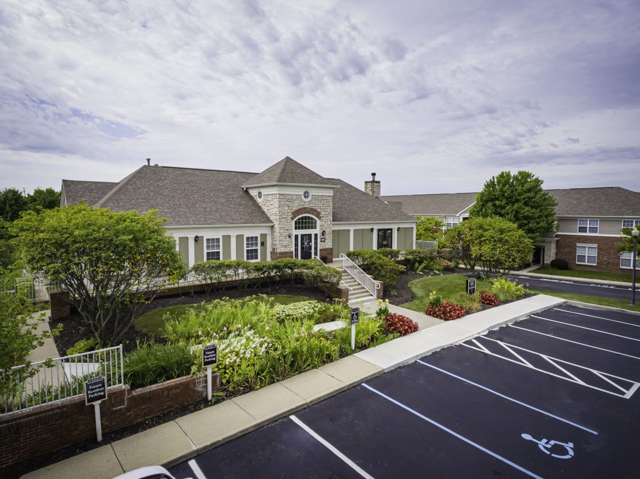 Pebble Brook Village Image 55