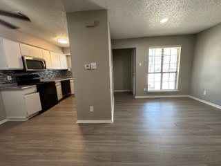 Chalet Apartments Image 3