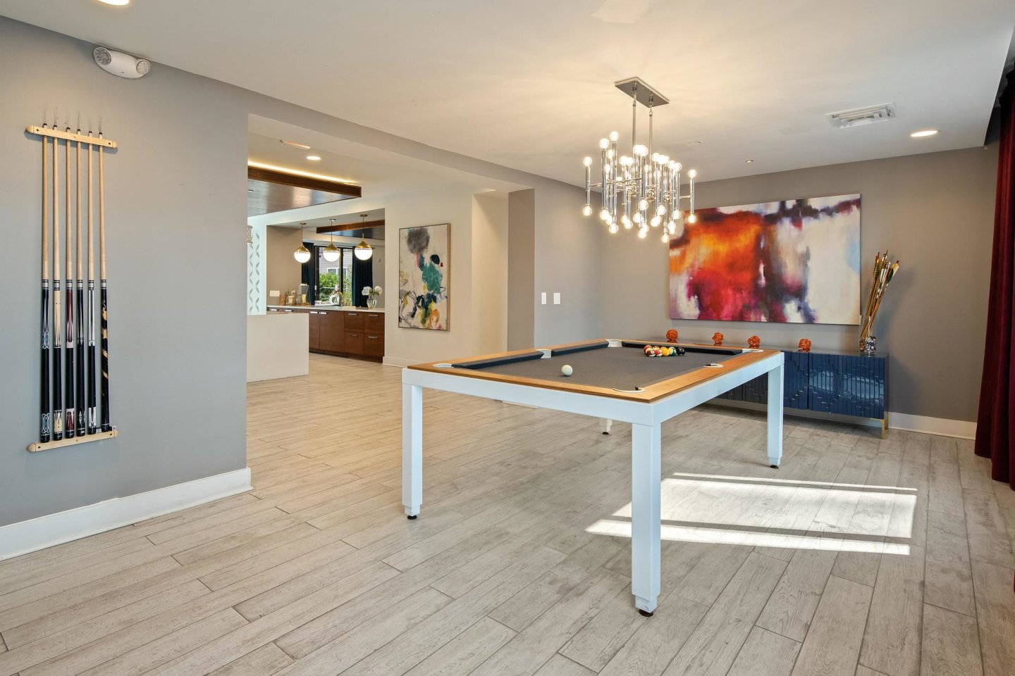 The Dartmouth North Hills Apartments Image 7