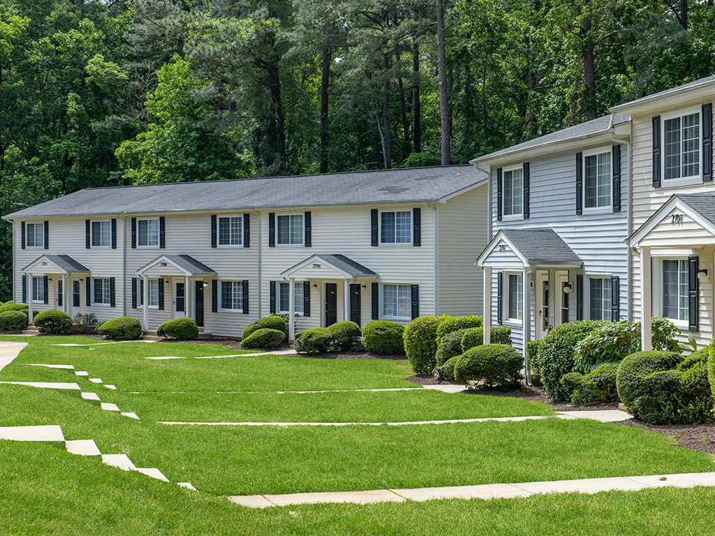 Tryon Village Image 2