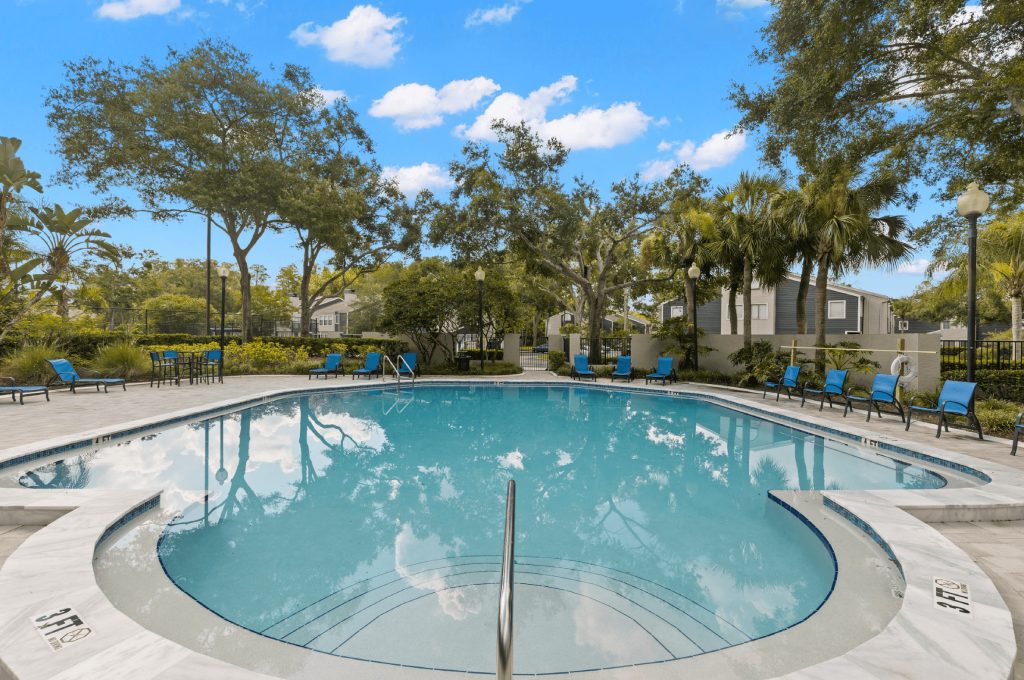 Pointe at Carrollwood Image 1