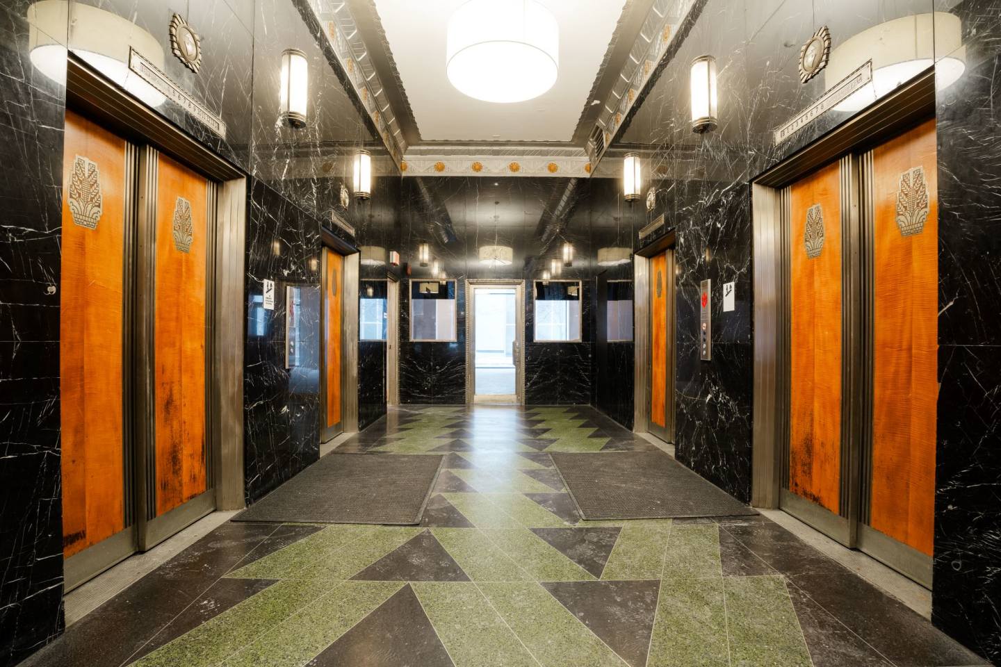 Des Moines Building Image 41