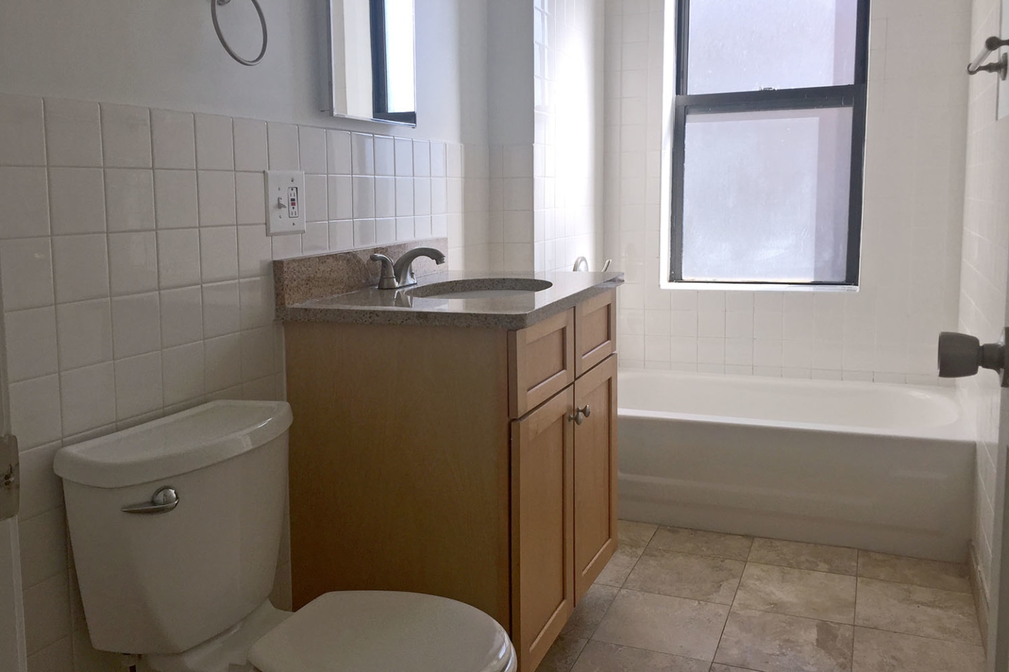 Kenwood Court Image 22